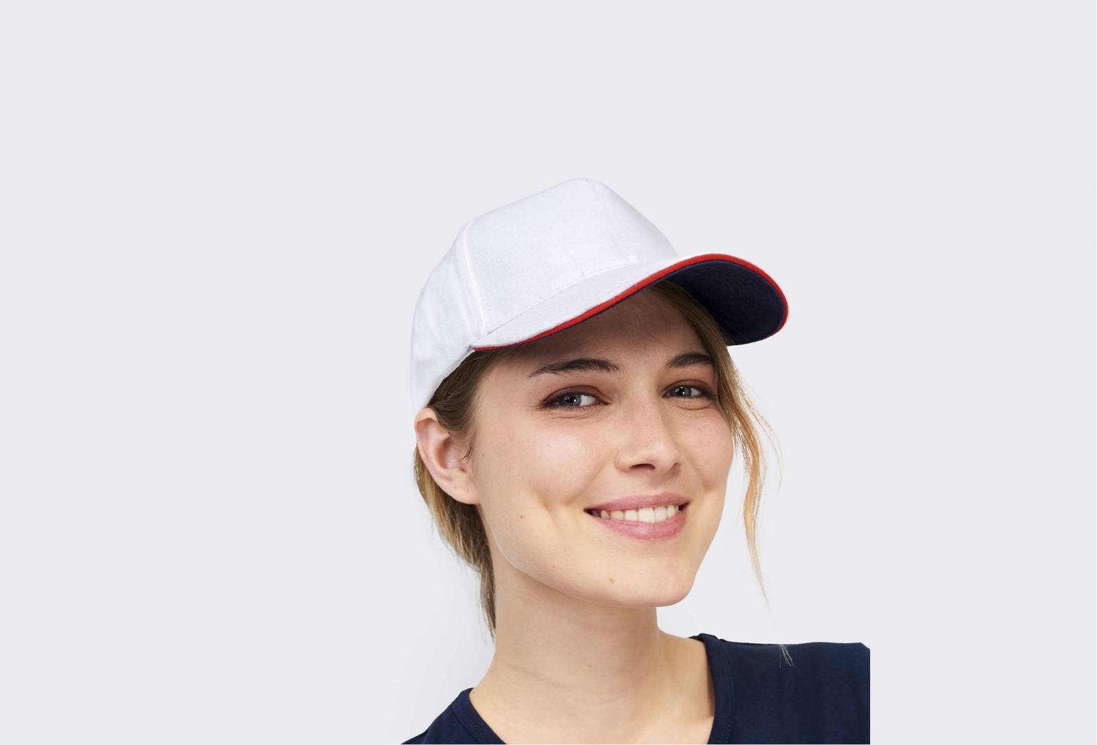 OPE-90165 Casquette blanche avec personnalisation à Paris