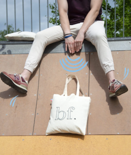 OPE FIVE est revendeur du créateur de tote bag made in France à Lyon du fabricant Bonjour François